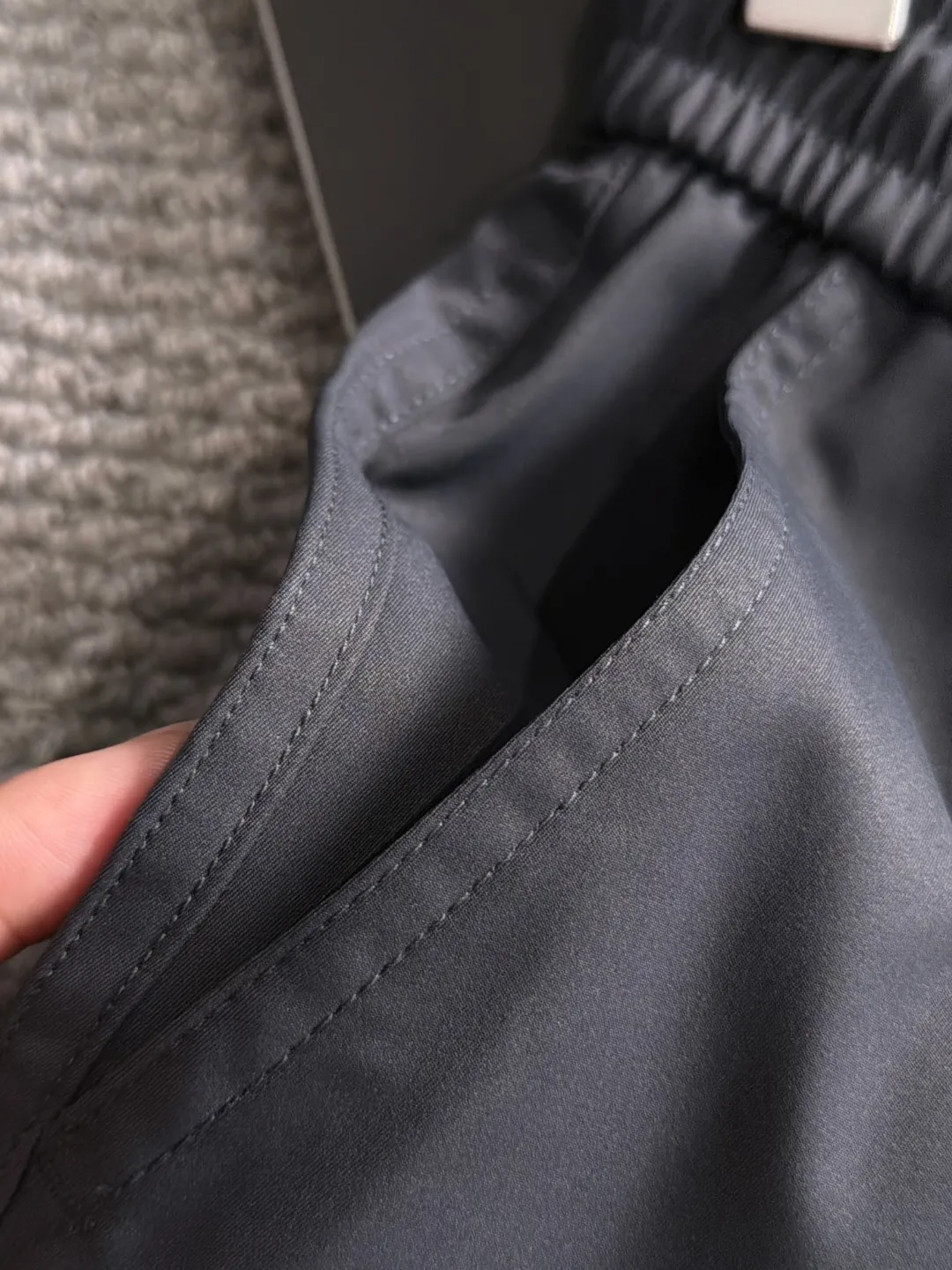 Next day shipping Premium goods LP 2036 Spring/Summer New Arrival elastic band casual shorts, counter-customized fabrics Breathable, high comfort, impeccable details, brand element design concept, reflecting high quality. It feels delicate and soft! It presents a casual cut and the upper body shape is great! Sizes:S-4XL